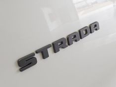 Fiat STRADA 1.3 FIREFLY FLEX VOLCANO CD CVT 2025/2026 BETIOLO NOVOS E SEMINOVOS LAJEADO / Carros no Vale