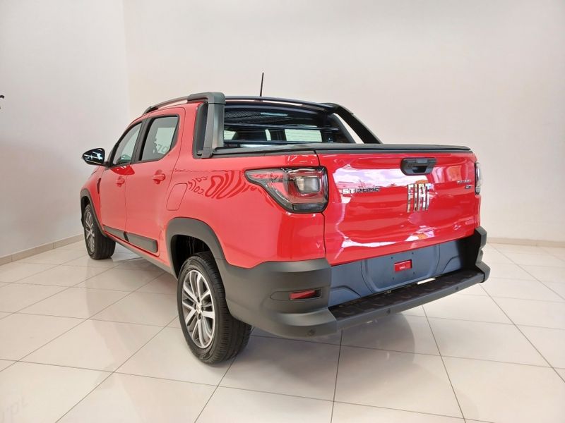 Fiat STRADA 1.3 FIREFLY FLEX VOLCANO CD CVT 2025/2026 BETIOLO NOVOS E SEMINOVOS LAJEADO / Carros no Vale