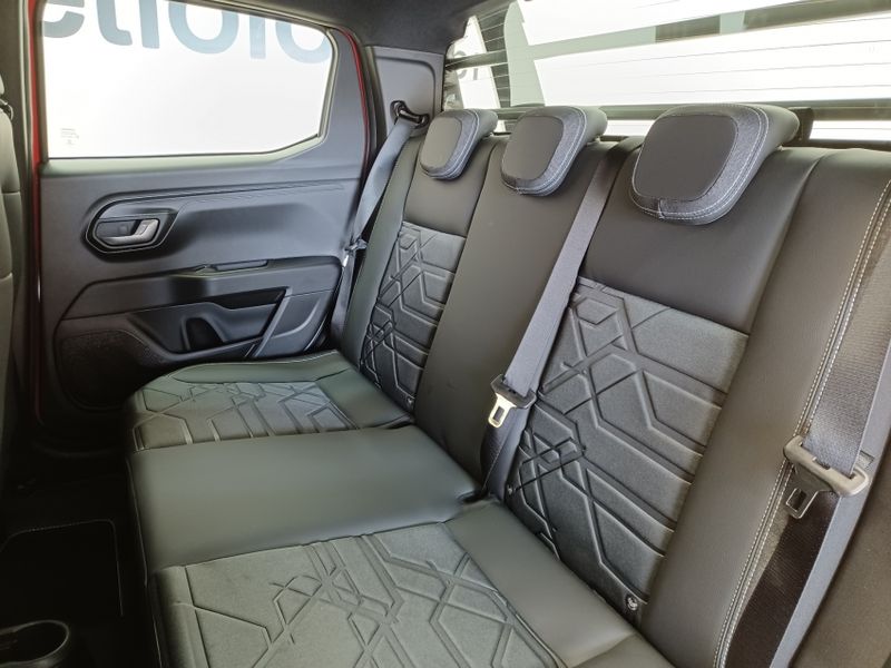 Fiat STRADA 1.3 FIREFLY FLEX VOLCANO CD CVT 2025/2026 BETIOLO NOVOS E SEMINOVOS LAJEADO / Carros no Vale