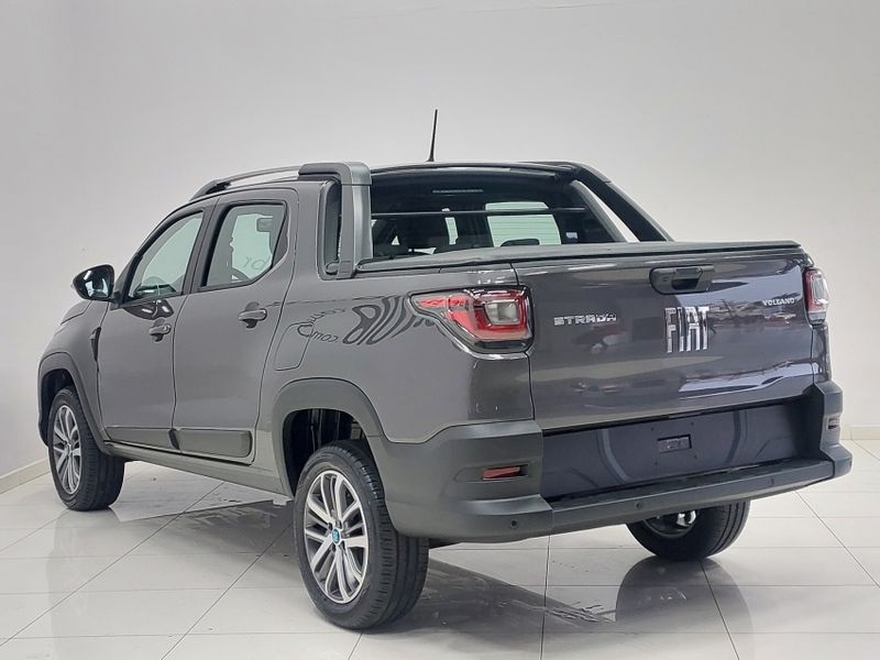 Fiat STRADA 1.3 FIREFLY FLEX VOLCANO CD MANUAL 2025/2026 BETIOLO NOVOS E SEMINOVOS LAJEADO / Carros no Vale