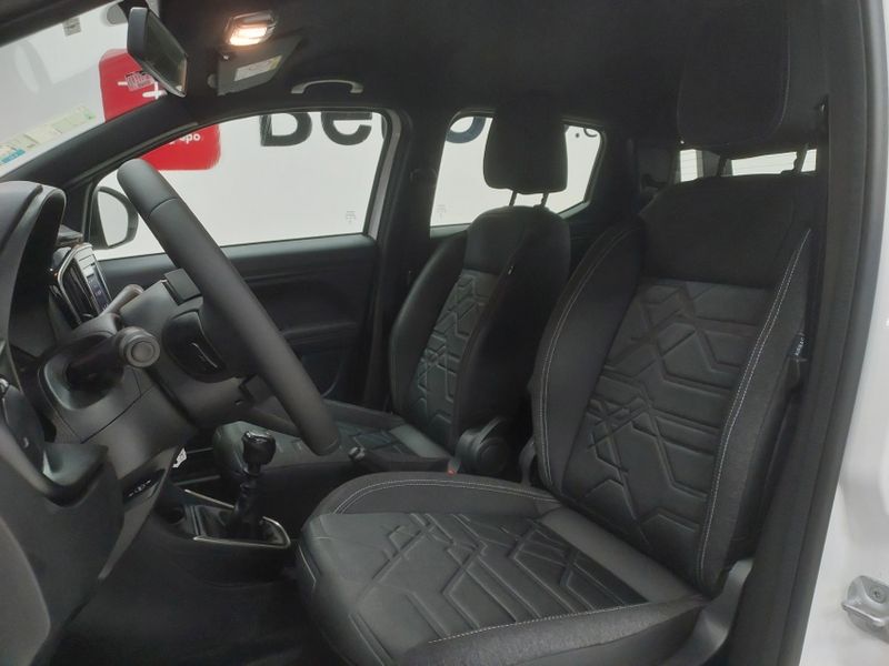 Fiat STRADA 1.3 FIREFLY FLEX VOLCANO CD MANUAL 2026/2026 BETIOLO NOVOS E SEMINOVOS LAJEADO / Carros no Vale Fiat STRADA 1.3 FIREFLY FLEX VOLCANO CD MANUAL 2026/2026 BETIOLO NOVOS E SEMINOVOS LAJEADO / Carros no Vale