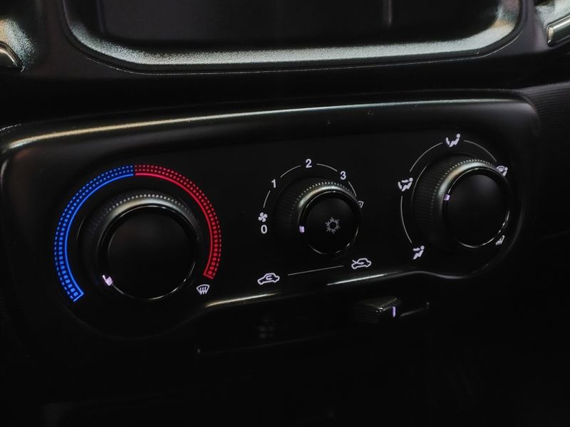 Fiat STRADA 1.4 FIRE FLEX ENDURANCE CS MANUAL 2023/2023 BETIOLO NOVOS E SEMINOVOS LAJEADO / Carros no Vale Fiat STRADA 1.4 FIRE FLEX ENDURANCE CS MANUAL 2023/2023 BETIOLO NOVOS E SEMINOVOS LAJEADO / Carros no Vale