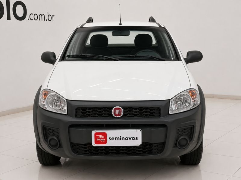 Fiat STRADA 1.4 MPI WORKING CS 8V FLEX 2P MANUAL 2015/2016 BETIOLO NOVOS E SEMINOVOS LAJEADO / Carros no Vale
