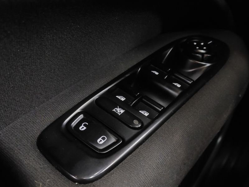 Fiat TORO 1.3 TURBO 270 FLEX ENDURANCE AT6 2022/2023 BETIOLO NOVOS E SEMINOVOS LAJEADO / Carros no Vale