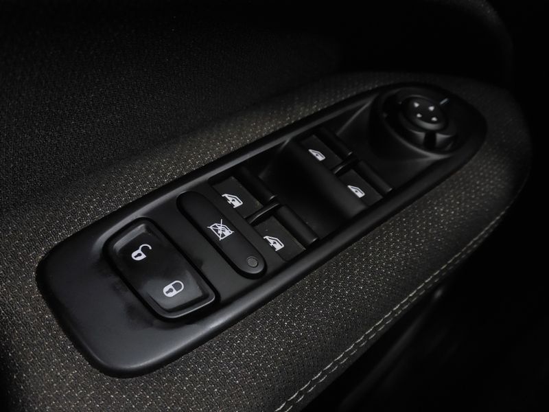 Fiat TORO 1.3 TURBO 270 FLEX FREEDOM AT6 2021/2022 BETIOLO NOVOS E SEMINOVOS LAJEADO / Carros no Vale Fiat TORO 1.3 TURBO 270 FLEX FREEDOM AT6 2021/2022 BETIOLO NOVOS E SEMINOVOS LAJEADO / Carros no Vale