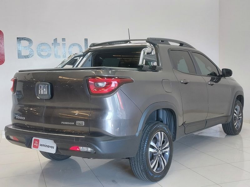 Fiat TORO 1.3 TURBO 270 FLEX FREEDOM AT6 2024/2025 BETIOLO NOVOS E SEMINOVOS LAJEADO / Carros no Vale