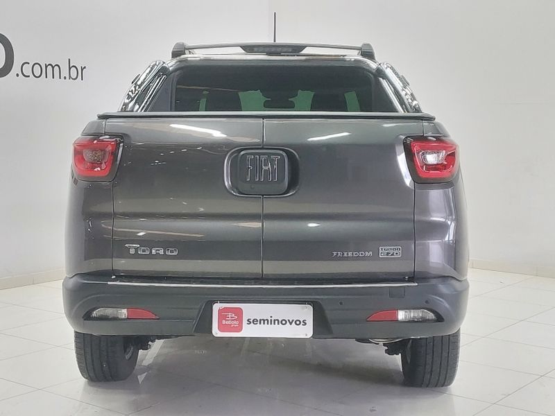Fiat TORO 1.3 TURBO 270 FLEX FREEDOM AT6 2024/2025 BETIOLO NOVOS E SEMINOVOS LAJEADO / Carros no Vale