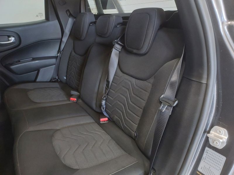 Fiat TORO 1.3 TURBO 270 FLEX FREEDOM AT6 2024/2025 BETIOLO NOVOS E SEMINOVOS LAJEADO / Carros no Vale