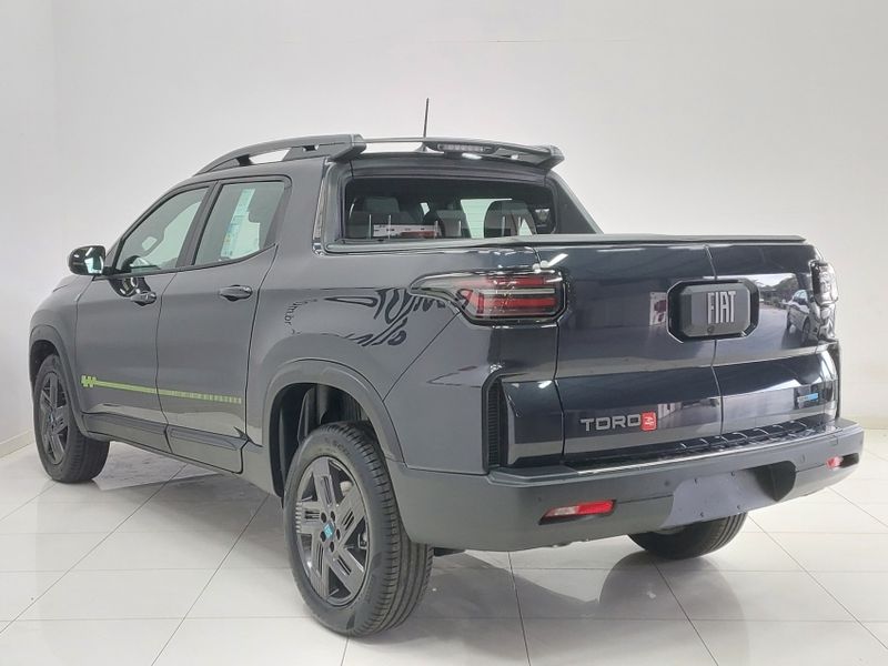Fiat TORO 1.3 TURBO 270 HYBRID VOLCANO AT6 2026/2027 BETIOLO NOVOS E SEMINOVOS LAJEADO / Carros no Vale