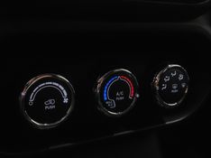 Fiat TORO 1.8 16V EVO FLEX ENDURANCE MANUAL 2020/2021 BETIOLO NOVOS E SEMINOVOS LAJEADO / Carros no Vale