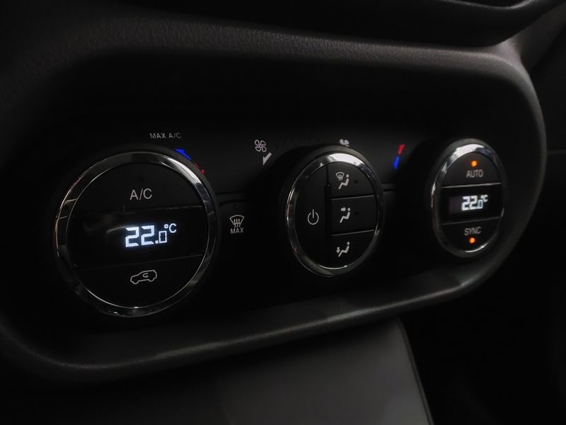 Fiat TORO 1.8 16V EVO FLEX FREEDOM AT6 2017/2018 BETIOLO NOVOS E SEMINOVOS LAJEADO / Carros no Vale Fiat TORO 1.8 16V EVO FLEX FREEDOM AT6 2017/2018 BETIOLO NOVOS E SEMINOVOS LAJEADO / Carros no Vale