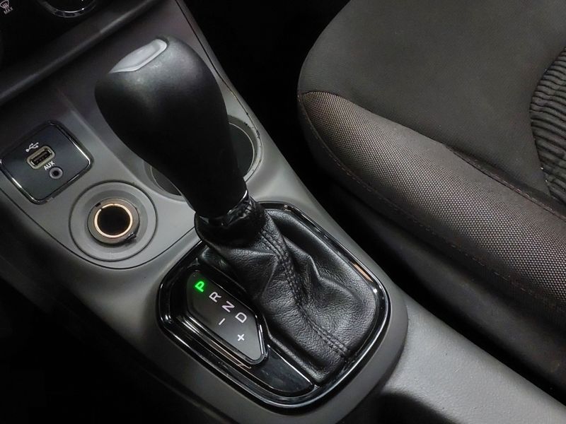 Fiat TORO 1.8 16V EVO FLEX FREEDOM AT6 2017/2018 BETIOLO NOVOS E SEMINOVOS LAJEADO / Carros no Vale Fiat TORO 1.8 16V EVO FLEX FREEDOM AT6 2017/2018 BETIOLO NOVOS E SEMINOVOS LAJEADO / Carros no Vale