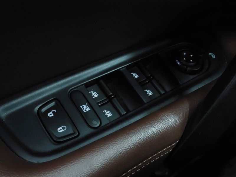 Fiat TORO 2.0 16V TURBO DIESEL RANCH 4WD AT9 2019/2020 BETIOLO NOVOS E SEMINOVOS LAJEADO / Carros no Vale