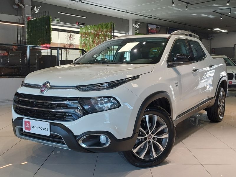 Fiat TORO 2.0 16V TURBO DIESEL VOLCANO 4WD AT9 2019/2020 BETIOLO NOVOS E SEMINOVOS LAJEADO / Carros no Vale Fiat TORO 2.0 16V TURBO DIESEL VOLCANO 4WD AT9 2019/2020 BETIOLO NOVOS E SEMINOVOS LAJEADO / Carros no Vale