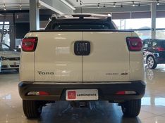 Fiat TORO 2.0 16V TURBO DIESEL VOLCANO 4WD AT9 2019/2020 BETIOLO NOVOS E SEMINOVOS LAJEADO / Carros no Vale