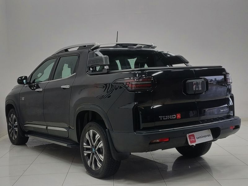 Fiat TORO 2.2 TURBO DIESEL RANCH 4WD AT9 2025/2026 BETIOLO NOVOS E SEMINOVOS LAJEADO / Carros no Vale Fiat TORO 2.2 TURBO DIESEL RANCH 4WD AT9 2025/2026 BETIOLO NOVOS E SEMINOVOS LAJEADO / Carros no Vale