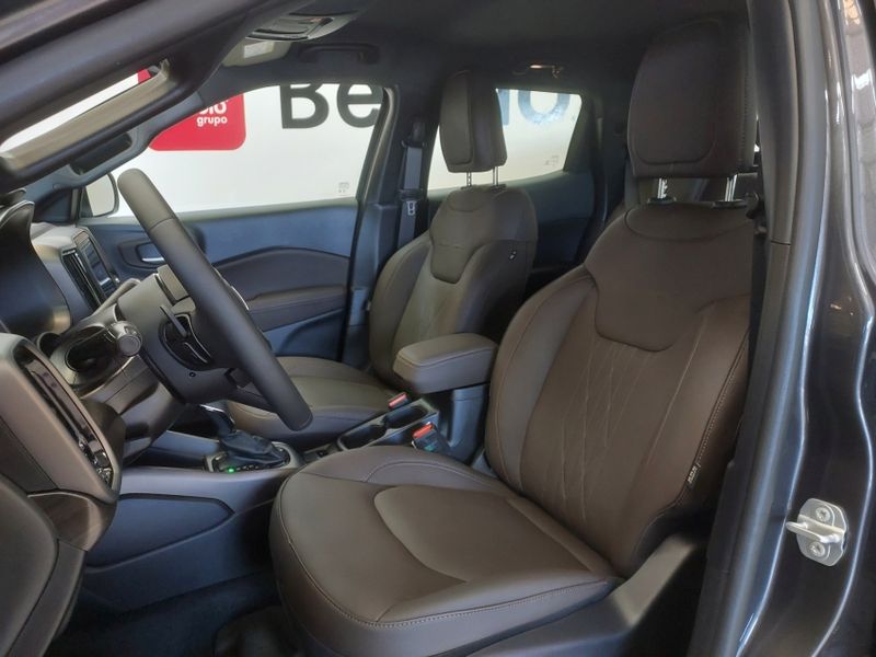 Fiat TORO 2.2 TURBO DIESEL RANCH 4WD AT9 2026/2026 BETIOLO NOVOS E SEMINOVOS LAJEADO / Carros no Vale Fiat TORO 2.2 TURBO DIESEL RANCH 4WD AT9 2026/2026 BETIOLO NOVOS E SEMINOVOS LAJEADO / Carros no Vale