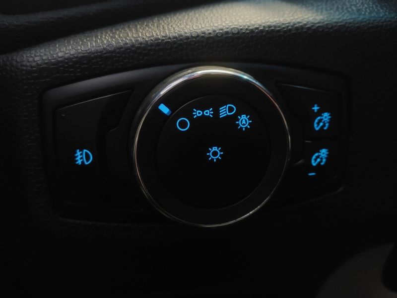 Ford ECOSPORT 1.5 TI-VCT FLEX TITANIUM AUTOMÁTICO 2019/2020 BETIOLO NOVOS E SEMINOVOS LAJEADO / Carros no Vale Ford ECOSPORT 1.5 TI-VCT FLEX TITANIUM AUTOMÁTICO 2019/2020 BETIOLO NOVOS E SEMINOVOS LAJEADO / Carros no Vale