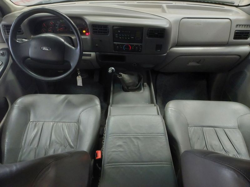 Ford F-250 4.2 TROPICAL CD TURBO DIESEL 4P MANUAL 2001/2001 BETIOLO NOVOS E SEMINOVOS LAJEADO / Carros no Vale Ford F-250 4.2 TROPICAL CD TURBO DIESEL 4P MANUAL 2001/2001 BETIOLO NOVOS E SEMINOVOS LAJEADO / Carros no Vale
