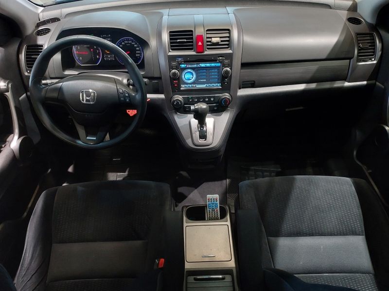Honda CRV 2.0 LX 4X2 16V GASOLINA 4P AUTOMÁTICO 2009/2009 BETIOLO NOVOS E SEMINOVOS LAJEADO / Carros no Vale Honda CRV 2.0 LX 4X2 16V GASOLINA 4P AUTOMÁTICO 2009/2009 BETIOLO NOVOS E SEMINOVOS LAJEADO / Carros no Vale