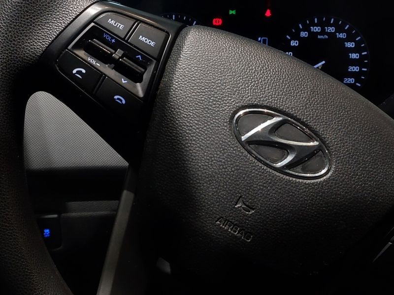 Hyundai CRETA 1.6 16V FLEX PULSE AUTOMÁTICO 2017/2017 BETIOLO NOVOS E SEMINOVOS LAJEADO / Carros no Vale Hyundai CRETA 1.6 16V FLEX PULSE AUTOMÁTICO 2017/2017 BETIOLO NOVOS E SEMINOVOS LAJEADO / Carros no Vale