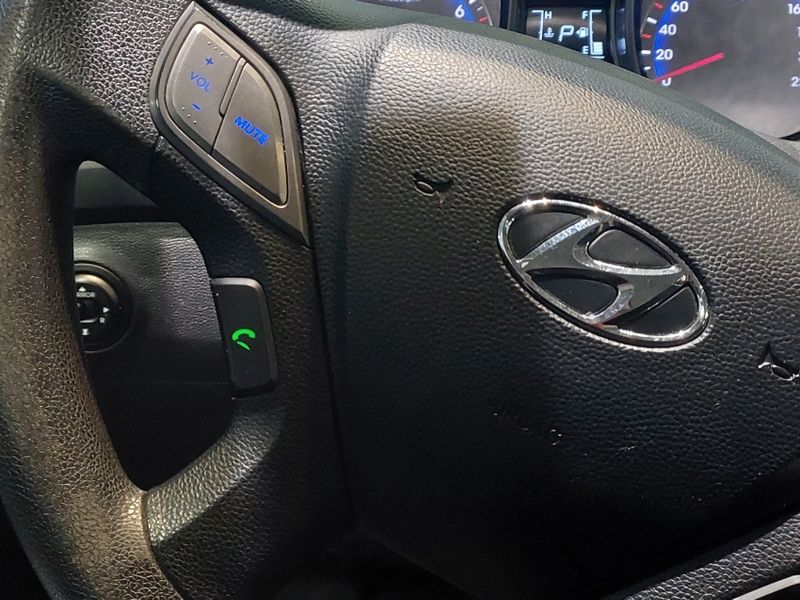 Hyundai HB20 1.6 COMFORT STYLE 16V FLEX 4P AUTOMÁTICO 2017/2017 BETIOLO NOVOS E SEMINOVOS LAJEADO / Carros no Vale Hyundai HB20 1.6 COMFORT STYLE 16V FLEX 4P AUTOMÁTICO 2017/2017 BETIOLO NOVOS E SEMINOVOS LAJEADO / Carros no Vale