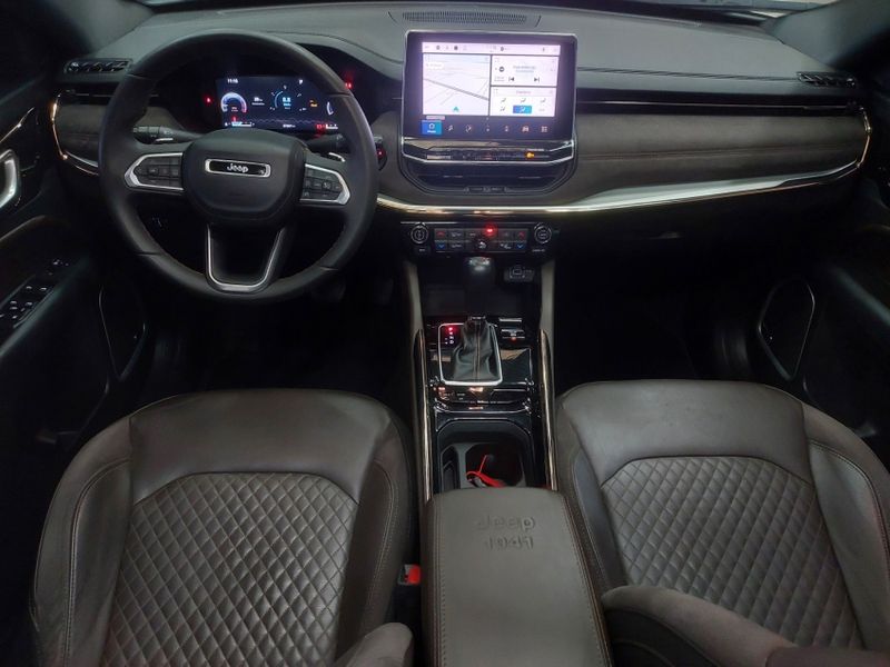 JEEP COMMANDER 1.3 T270 TURBO FLEX OVERLAND AT6 2022/2022 BETIOLO NOVOS E SEMINOVOS LAJEADO / Carros no Vale
