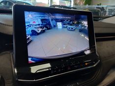 JEEP COMMANDER 2.0 TD380 TURBO DIESEL LIMITED AT9 2022/2023 BETIOLO NOVOS E SEMINOVOS LAJEADO / Carros no Vale