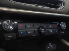 JEEP COMMANDER 2.2 TURBO DIESEL OVERLAND AT9 2025/2026 BETIOLO NOVOS E SEMINOVOS LAJEADO / Carros no Vale