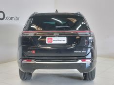 JEEP COMMANDER 2.2 TURBO DIESEL OVERLAND AT9 2025/2026 BETIOLO NOVOS E SEMINOVOS LAJEADO / Carros no Vale