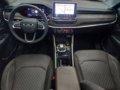 JEEP COMMANDER 2.2 TURBO DIESEL OVERLAND AT9 2025/2026 BETIOLO NOVOS E SEMINOVOS LAJEADO / Carros no Vale