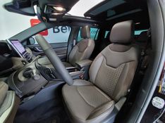 JEEP COMMANDER 2.2 TURBO DIESEL OVERLAND AT9 2025/2026 BETIOLO NOVOS E SEMINOVOS LAJEADO / Carros no Vale