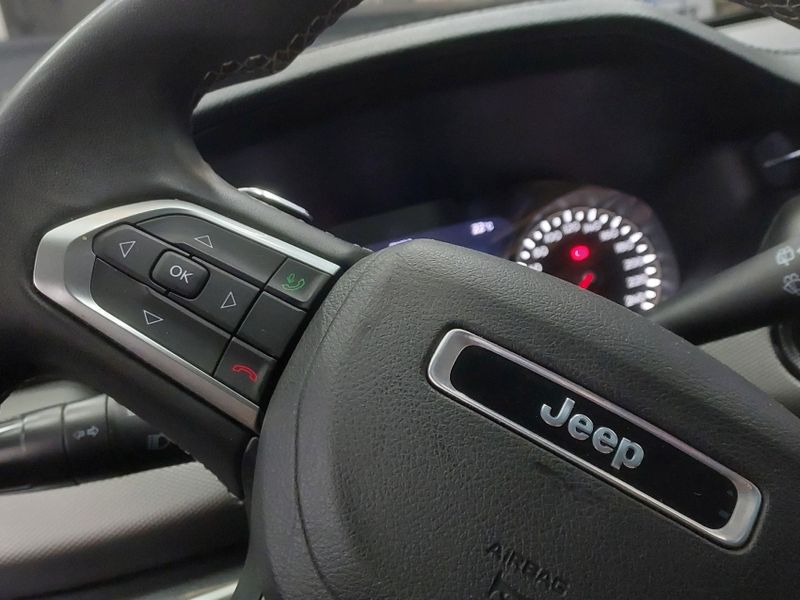 JEEP COMPASS 1.3 T270 TURBO FLEX LONGITUDE AT6 2022/2023 BETIOLO NOVOS E SEMINOVOS LAJEADO / Carros no Vale JEEP COMPASS 1.3 T270 TURBO FLEX LONGITUDE AT6 2022/2023 BETIOLO NOVOS E SEMINOVOS LAJEADO / Carros no Vale