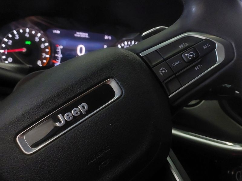 JEEP COMPASS 1.3 T270 TURBO FLEX LONGITUDE AT6 2023/2023 BETIOLO NOVOS E SEMINOVOS LAJEADO / Carros no Vale