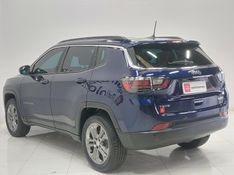JEEP COMPASS 1.3 T270 TURBO FLEX LONGITUDE AT6 2022/2023 BETIOLO NOVOS E SEMINOVOS LAJEADO / Carros no Vale
