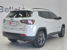 JEEP COMPASS 1.3 T270 TURBO FLEX LONGITUDE AT6 2023/2023 BETIOLO NOVOS E SEMINOVOS LAJEADO / Carros no Vale