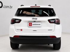 JEEP COMPASS 1.3 T270 TURBO FLEX LONGITUDE AT6 2023/2023 BETIOLO NOVOS E SEMINOVOS LAJEADO / Carros no Vale