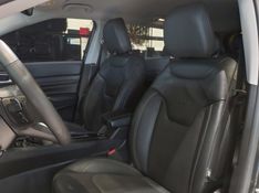 JEEP COMPASS 1.3 T270 TURBO FLEX LONGITUDE AT6 2024/2025 BETIOLO NOVOS E SEMINOVOS LAJEADO / Carros no Vale