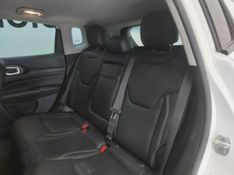 JEEP COMPASS 1.3 T270 TURBO FLEX LONGITUDE AT6 2023/2023 BETIOLO NOVOS E SEMINOVOS LAJEADO / Carros no Vale