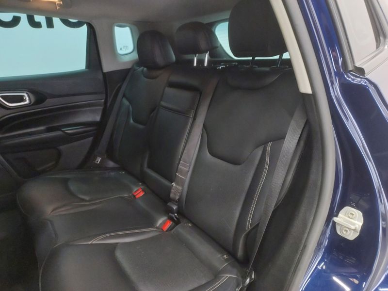 JEEP COMPASS 1.3 T270 TURBO FLEX LONGITUDE AT6 2022/2023 BETIOLO NOVOS E SEMINOVOS LAJEADO / Carros no Vale JEEP COMPASS 1.3 T270 TURBO FLEX LONGITUDE AT6 2022/2023 BETIOLO NOVOS E SEMINOVOS LAJEADO / Carros no Vale