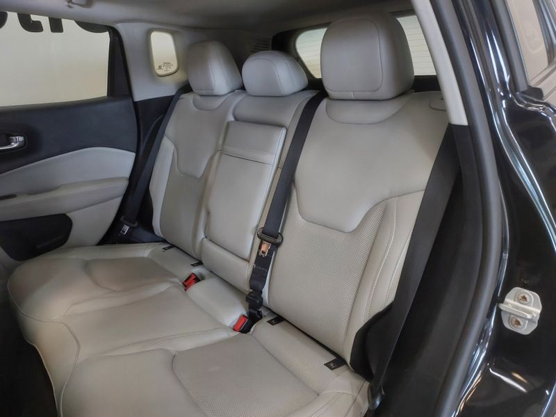 JEEP COMPASS 2.0 16V DIESEL LONGITUDE 4X4 AUTOMÁTICO 2020/2021 BETIOLO NOVOS E SEMINOVOS LAJEADO / Carros no Vale