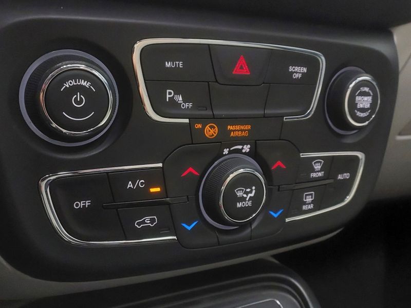 JEEP COMPASS 2.0 16V DIESEL LONGITUDE 4X4 AUTOMÁTICO 2020/2021 BETIOLO NOVOS E SEMINOVOS LAJEADO / Carros no Vale