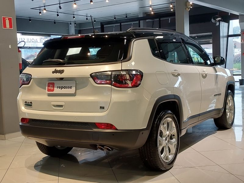 JEEP COMPASS 2.0 16V DIESEL S 4X4 AUTOMÁTICO 2020/2021 BETIOLO NOVOS E SEMINOVOS LAJEADO / Carros no Vale JEEP COMPASS 2.0 16V DIESEL S 4X4 AUTOMÁTICO 2020/2021 BETIOLO NOVOS E SEMINOVOS LAJEADO / Carros no Vale