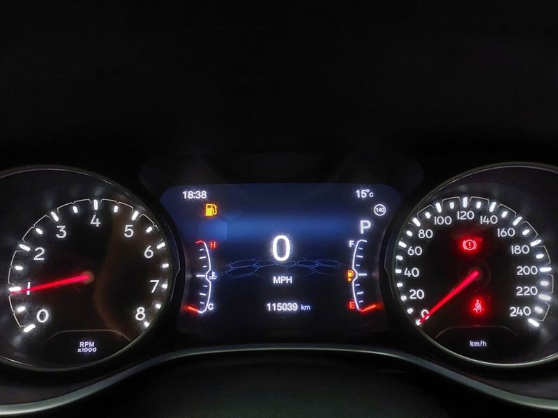 JEEP COMPASS 2.0 16V FLEX LONGITUDE AUTOMÁTICO 2020/2021 BETIOLO NOVOS E SEMINOVOS LAJEADO / Carros no Vale JEEP COMPASS 2.0 16V FLEX LONGITUDE AUTOMÁTICO 2020/2021 BETIOLO NOVOS E SEMINOVOS LAJEADO / Carros no Vale