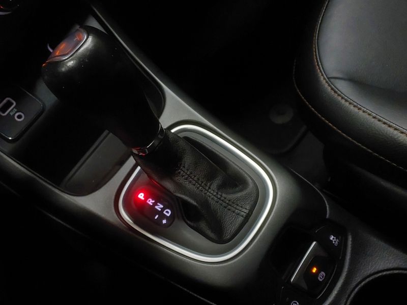 JEEP COMPASS 2.0 16V FLEX LONGITUDE AUTOMÁTICO 2020/2021 BETIOLO NOVOS E SEMINOVOS LAJEADO / Carros no Vale JEEP COMPASS 2.0 16V FLEX LONGITUDE AUTOMÁTICO 2020/2021 BETIOLO NOVOS E SEMINOVOS LAJEADO / Carros no Vale