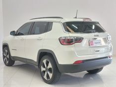 JEEP COMPASS 2.0 16V FLEX LONGITUDE AUTOMÁTICO 2018/2018 BETIOLO NOVOS E SEMINOVOS LAJEADO / Carros no Vale