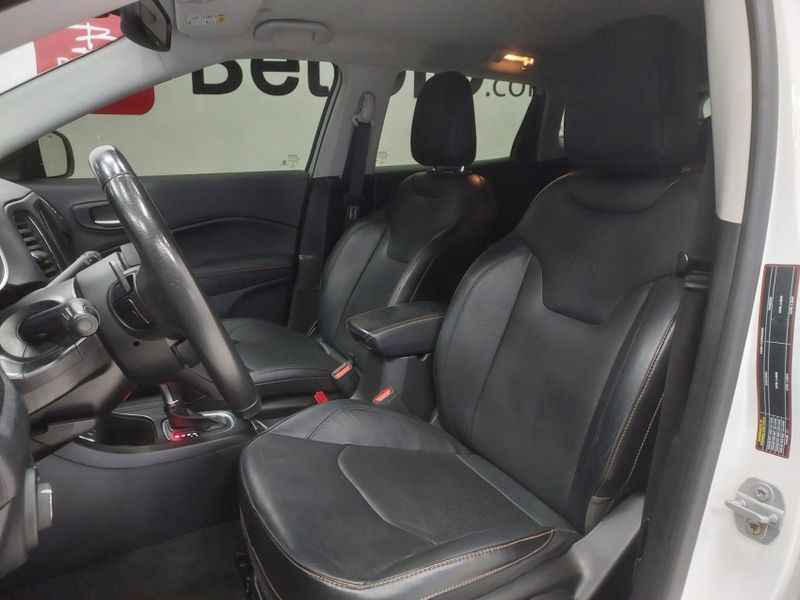 JEEP COMPASS 2.0 16V FLEX LONGITUDE AUTOMÁTICO 2020/2021 BETIOLO NOVOS E SEMINOVOS LAJEADO / Carros no Vale JEEP COMPASS 2.0 16V FLEX LONGITUDE AUTOMÁTICO 2020/2021 BETIOLO NOVOS E SEMINOVOS LAJEADO / Carros no Vale