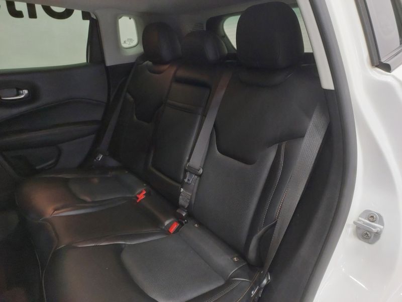 JEEP COMPASS 2.0 16V FLEX LONGITUDE AUTOMÁTICO 2020/2021 BETIOLO NOVOS E SEMINOVOS LAJEADO / Carros no Vale JEEP COMPASS 2.0 16V FLEX LONGITUDE AUTOMÁTICO 2020/2021 BETIOLO NOVOS E SEMINOVOS LAJEADO / Carros no Vale