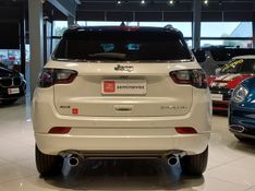 JEEP COMPASS 2.0 HURRICANE 4 TURBO GASOLINA OVERLAND AT9 2024/2025 BETIOLO NOVOS E SEMINOVOS LAJEADO / Carros no Vale