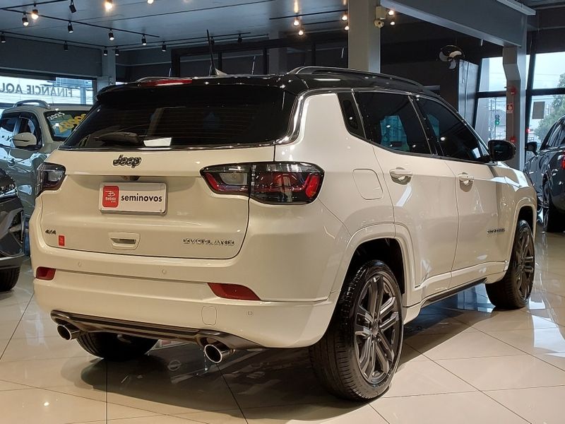 JEEP COMPASS 2.0 HURRICANE 4 TURBO GASOLINA OVERLAND AT9 2024/2025 BETIOLO NOVOS E SEMINOVOS LAJEADO / Carros no Vale